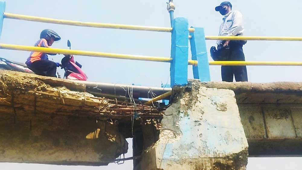 Jembatan Tawangsari Cirebon Nyaris Putus, Seribuan Warga Terancam Terisolir