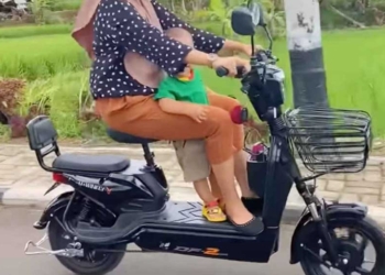 Membahayakan, Polres Karawang Larang Kendarai Sepeda Listrik di Jalan Raya