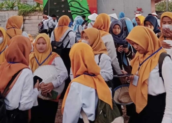 PBAK IAIN Cirebon, Mahasiswa Baru Dikenalkan Lingkungan Kampus hingga Ikuti Karnaval Budaya