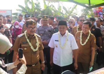 Pertanian Dinilai Tak Lagi Menjanjikan, Bupati Imron Tetap Berharap Ada Regenerasi Petani