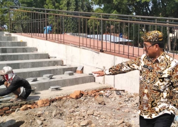 Bupati Cirebon Sidak Alun-alun Taman Pataraksa Sumber, Optimis Desember ATP Bisa Dimanfaatkan