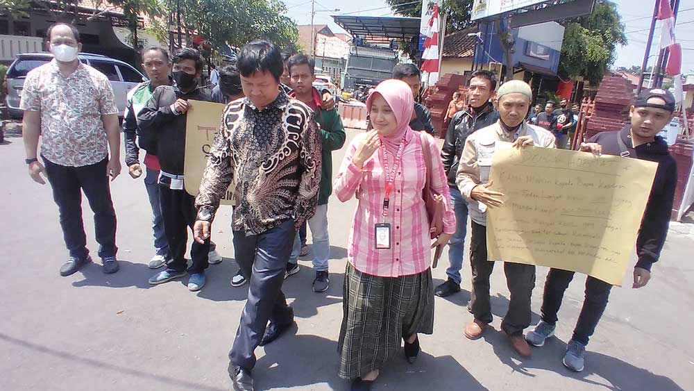 Calon PMI Korban Penipuan Datangi Polres Cirebon Kota