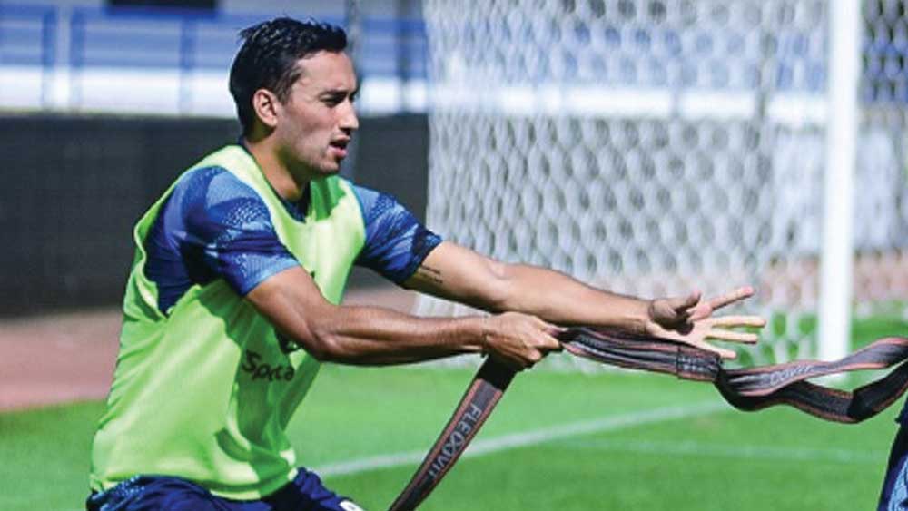 Ezra Walian Selalu Cium Tato di Lengan Kiri Usai Cetak Gol, Begini Alasannya