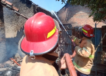 Kebakaran Rumah di Pekantingan Cirebon Berhasil Dipadamkan Dalam 45 Menit