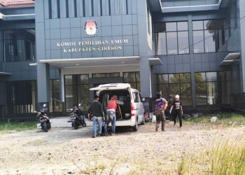 Pagar Gedung Baru KPU Kabupaten Cirebon Mulai Dikerjakan