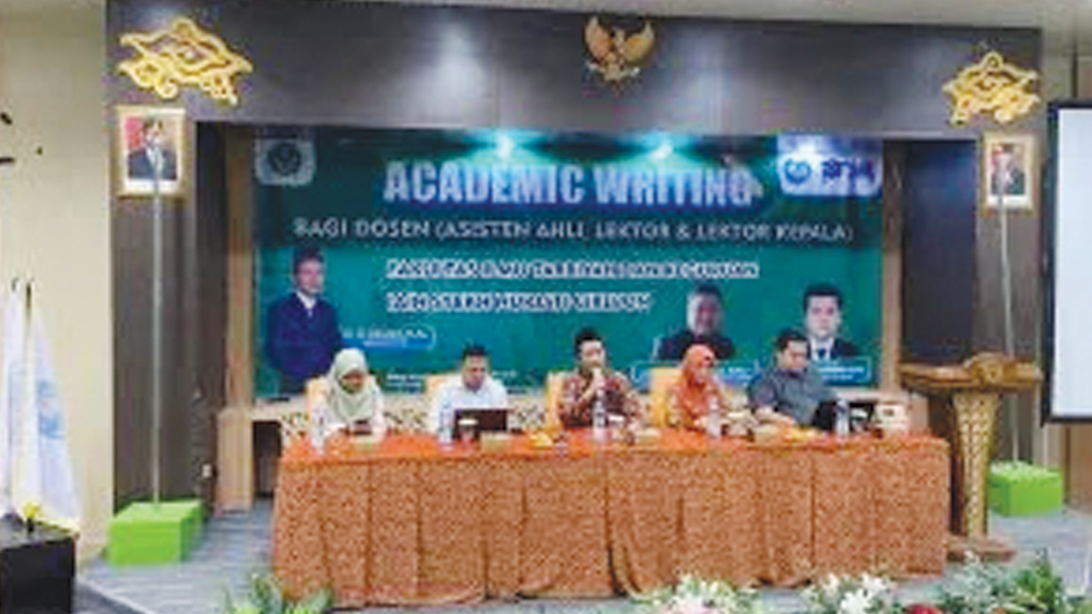 Kembangkan Kompetensi Dosen, FITK IAIN Cirebon Gelar Academic Writing