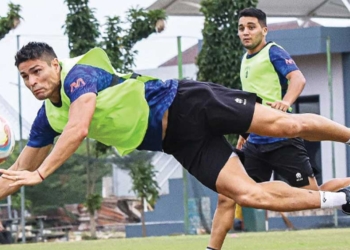 Prediksi Lengkap Laga Persib Vs Persita