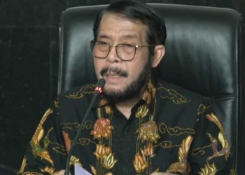 Dipecat dari Jabatan Ketua MK, Paman Anwar Usman Curhat, Tak Tersirat Mau Mundur