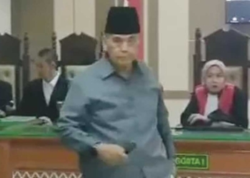 Sidang Perdana Pimpinan Al Zaytun Panji Gumilang di PN Indramayu Dijaga Ketat