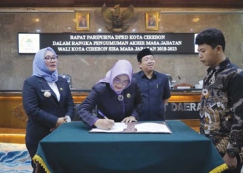 Baru Sehari Dilantik Jadi Wali Kota Cirebon, Eti Herawati Umumkan AMJ