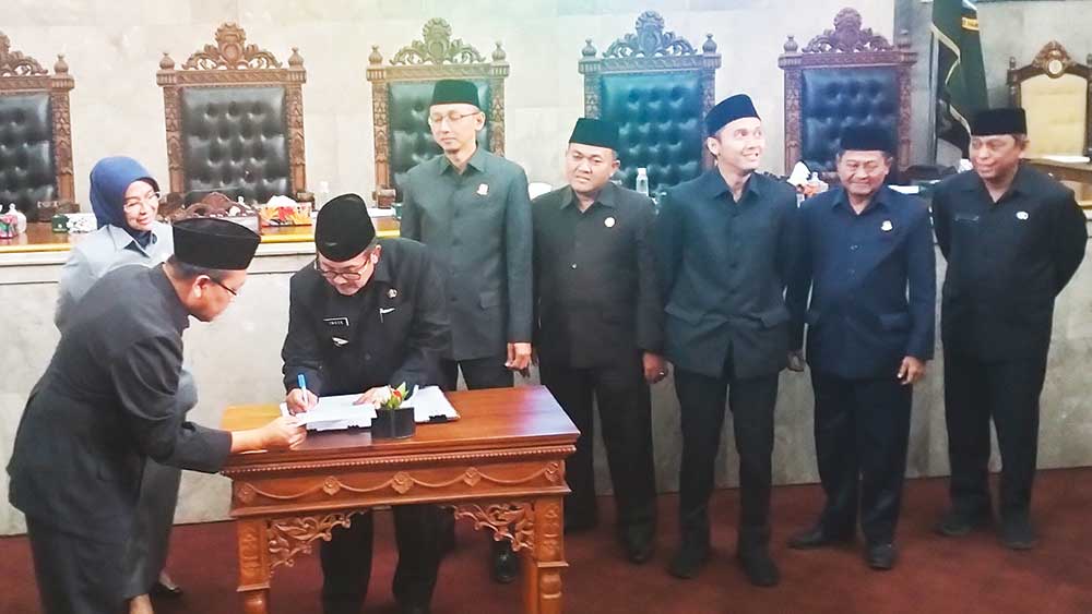 Tok! DPRD Kabupaten Cirebon Setujui DOB Pemekaran Cirebon Timur
