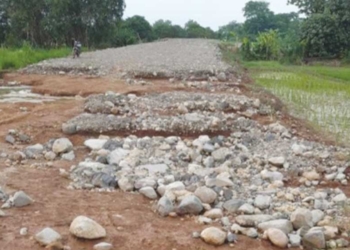 Belum Difungsikan, Jalan Akses Polman Majalengka Sudah Rusak
