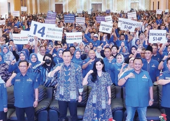 Demokrat Target Kuasai Kursi Parlemen