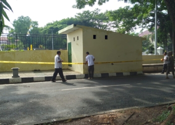 Satu Lagi, Gapura Alun-alun Pataraksa Ambruk