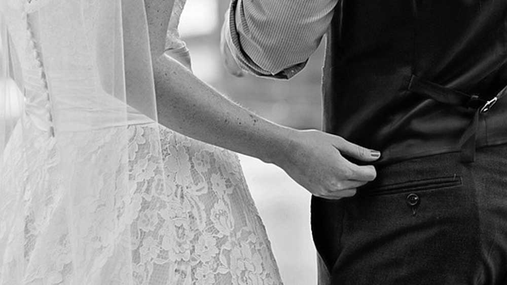 Keutamaan Istri Minta Duluan