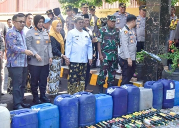 Berantas Miras dan Knalpot Brong di Kabupaten Cirebon
