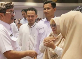 Bupati Imron Respons PPSI Kabupaten Cirebon, Siap Ajukan Tendik Jadi PPPK