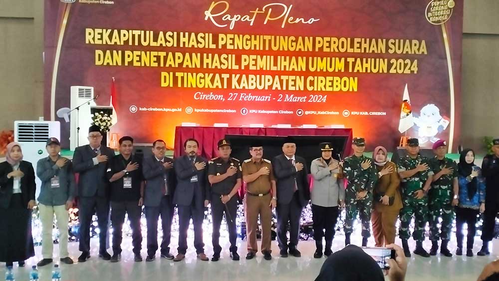 KPU Gelar Rekapitulasi Tingkat Kabupaten Cirebon, Sehari Lima Kecamatan, Pleno Dilangsungkan hingga Sabtu