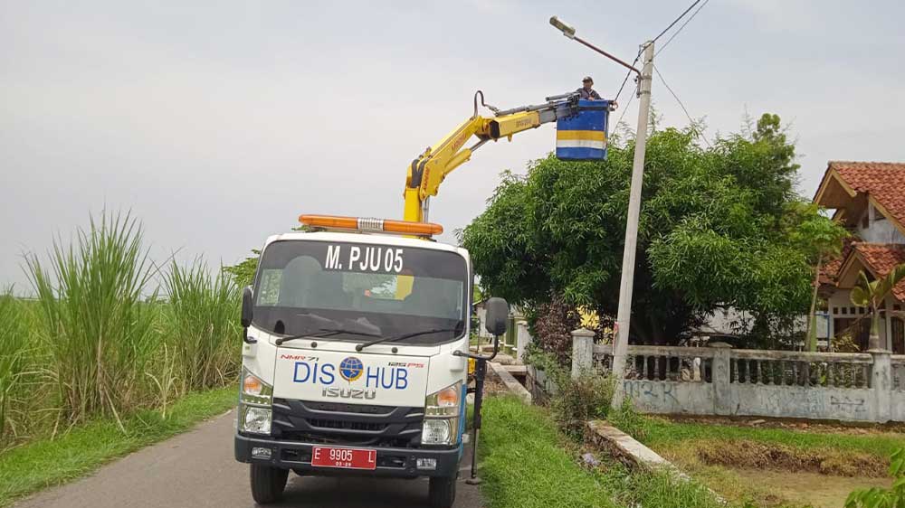 Bupati Cirebon Imron Wujudkan Kabupaten Cirebon Terang