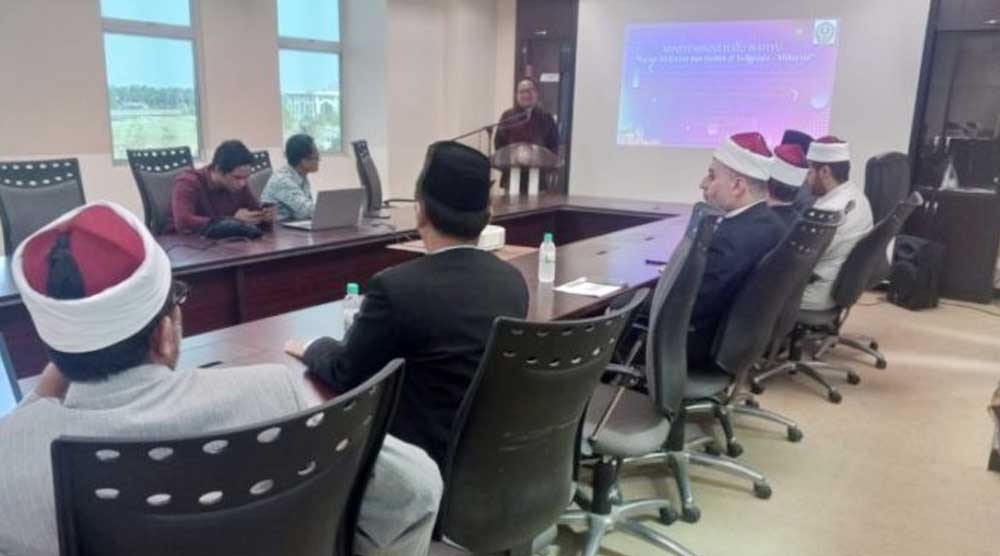 Dosen IAIN Cirebon Angkat Warisan Intelektual Tokoh Cirebon dan Sunda di Forum Internasional