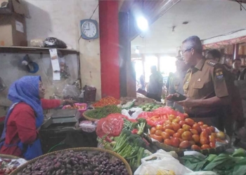 Harga Cabai di Pasar Jagasatru Cirebon Naik Tiap Jam