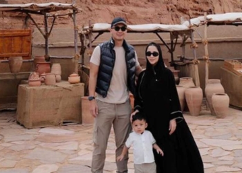 Issa Xander Lempar Barang, Gaya Parenting Nikita Willy Tuai Pujian Netizen