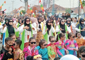 Masyarakat Desa Bulak Arjawinangun Cirebon Persembahkan Tari untuk Negeri