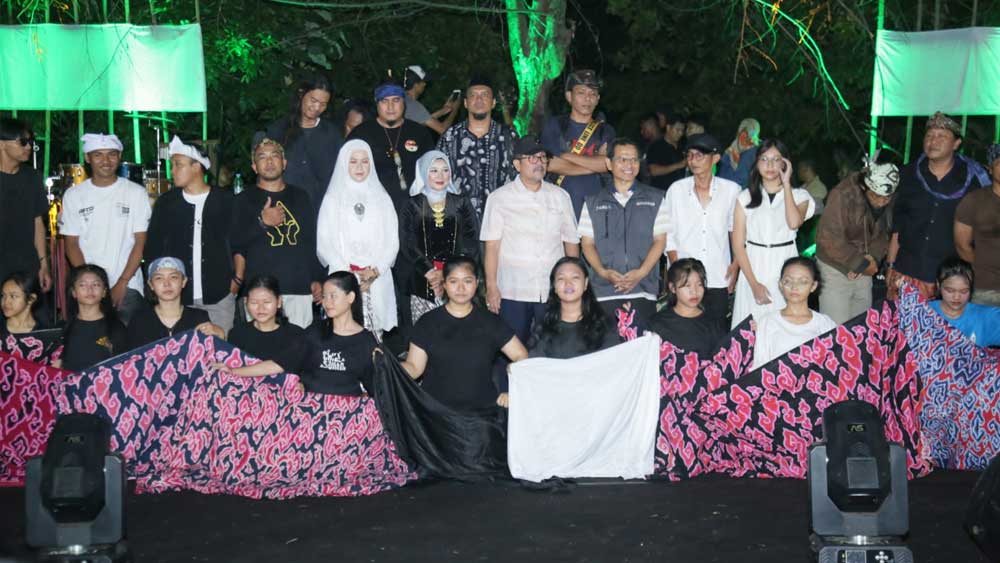 Ajak Anak Muda Lebih Berinovasi, Bupati Cirebon Imron Apresiasi Cinofest