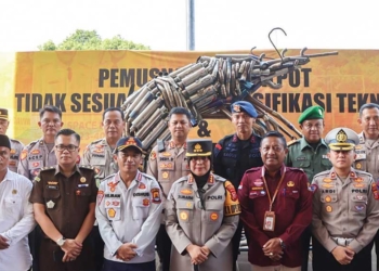 Monumen Udang dari Knalpot Brong di Kabupaten Cirebon Diresmikan