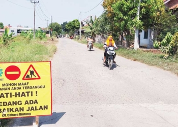 Horee.. Perbaikan Jalan Rusak di Kabupaten Cirebon Dimulai, Sebagian Besar Gunakan Konstruksi Beton
