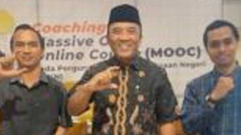 Warek UIN Siber Cirebon Prof Jamali Hadiri Coaching MOOC PTKN se Indonesia
