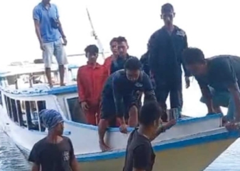 Berlabuh dari Pelabuhan Karangsong Indramayu, KM Mina Sumitra Terbakar di Tengah Laut Karimunjawa