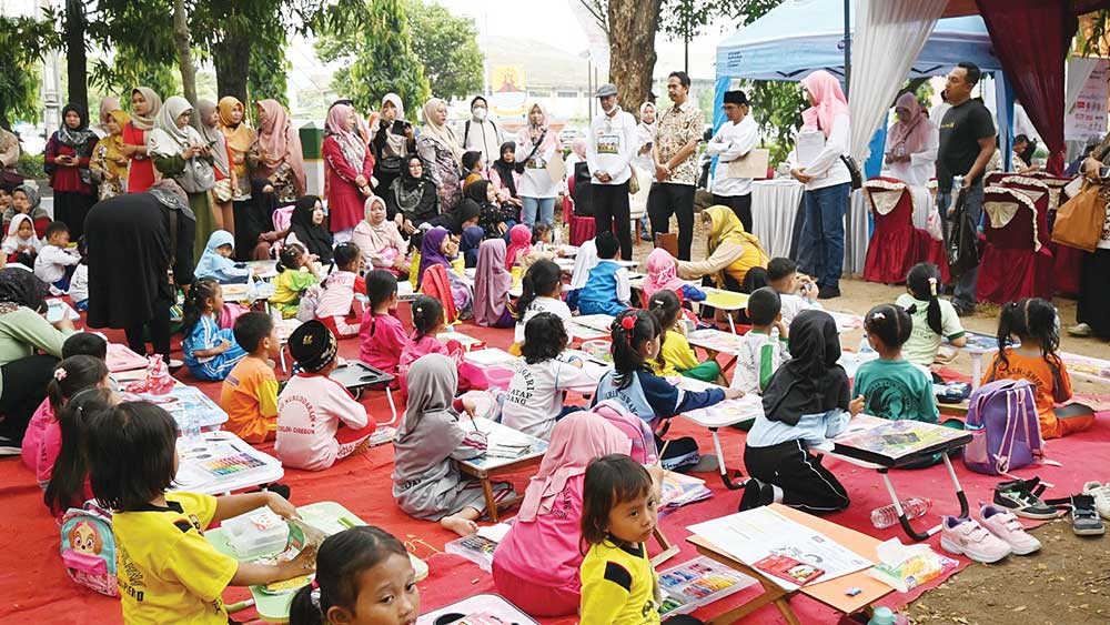 Lindungi Anak dari Salah Guna Teknologi, Faktor Utama Pemicu Kekerasan Anak
