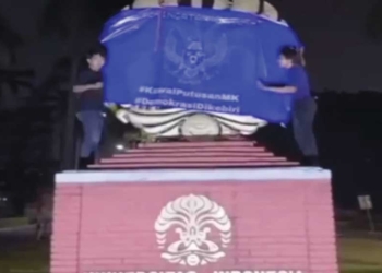 Mahasiswa ITB Bergerak, yang Marah Kumpul di Lapangan Merah