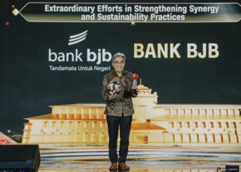 Bank bjb Raih Penghargaan CNN Indonesia Awards 2024