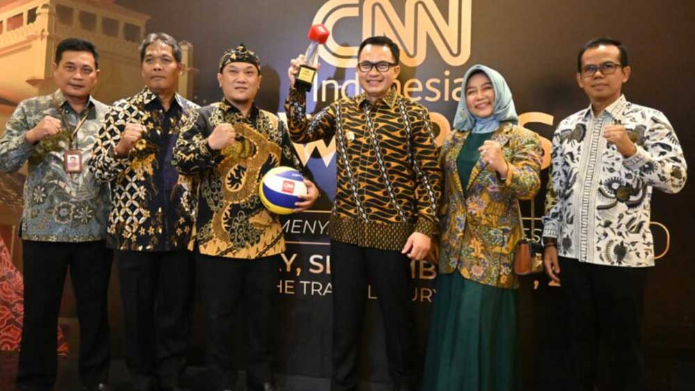 Tim Analitik Media Analisis Keluhan Masyarakat, Pemkab Cirebon Raih Penghargaan