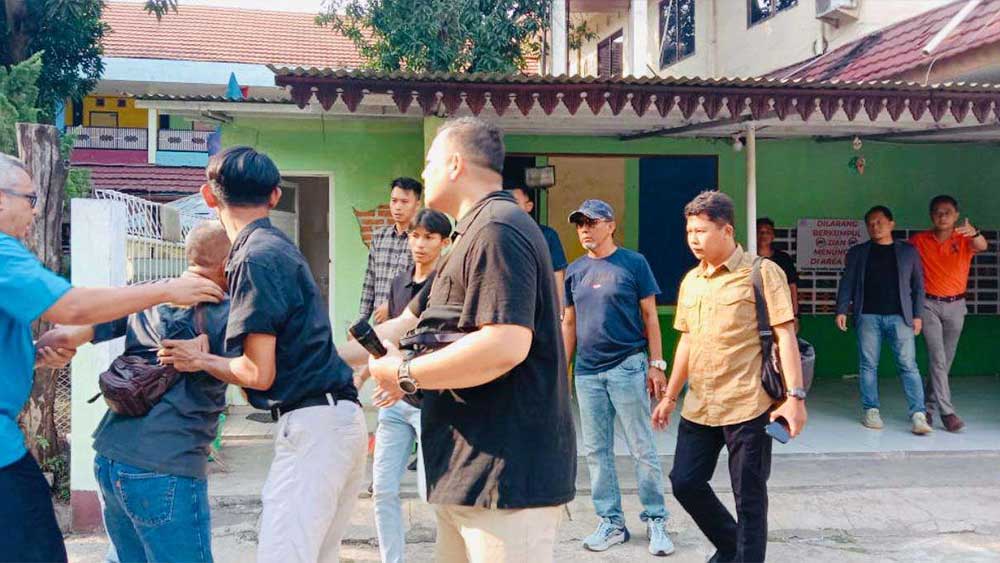 Konflik Ketua DPRD Kota Cirebon Vs KONI