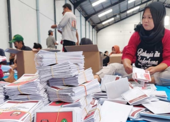 KPU Kota Cirebon Kerahkan 150 Petugas Sorlip Surat Suara, Ditarget Empat Hari Selesai