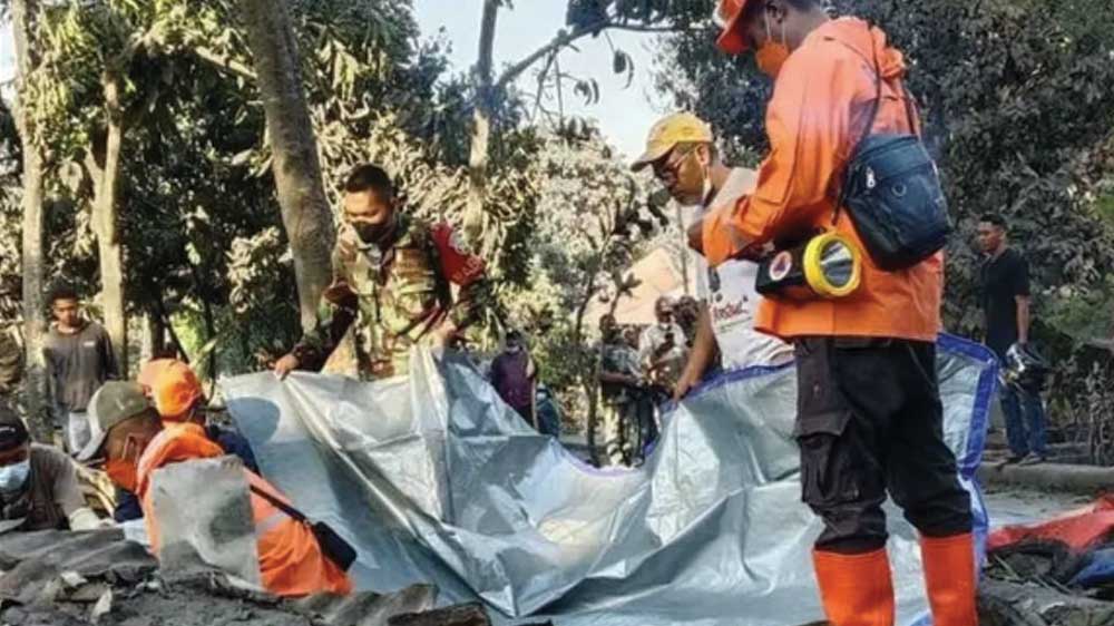 Korban Erupsi Gunung Api Lewotobi Laki Laki Bertambah