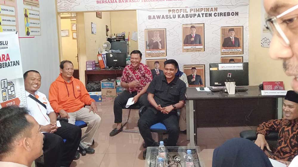 PKS Kabupaten Cirebon Lapor Pencatutan Logo, Desak Bawaslu Tegur Keras Tim Dedi Mulyadi-Erwan