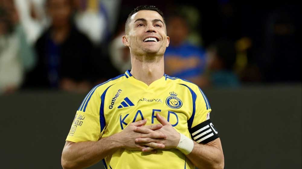 Cristiano Ronaldo Tertarik Jadi Mualaf, Minta Berhenti Latihan Ketika Adzan