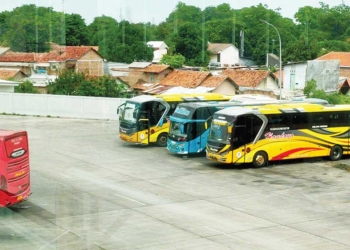 Libur Nataru, Terminal Harjamukti Cirebon Sepi Penumpang