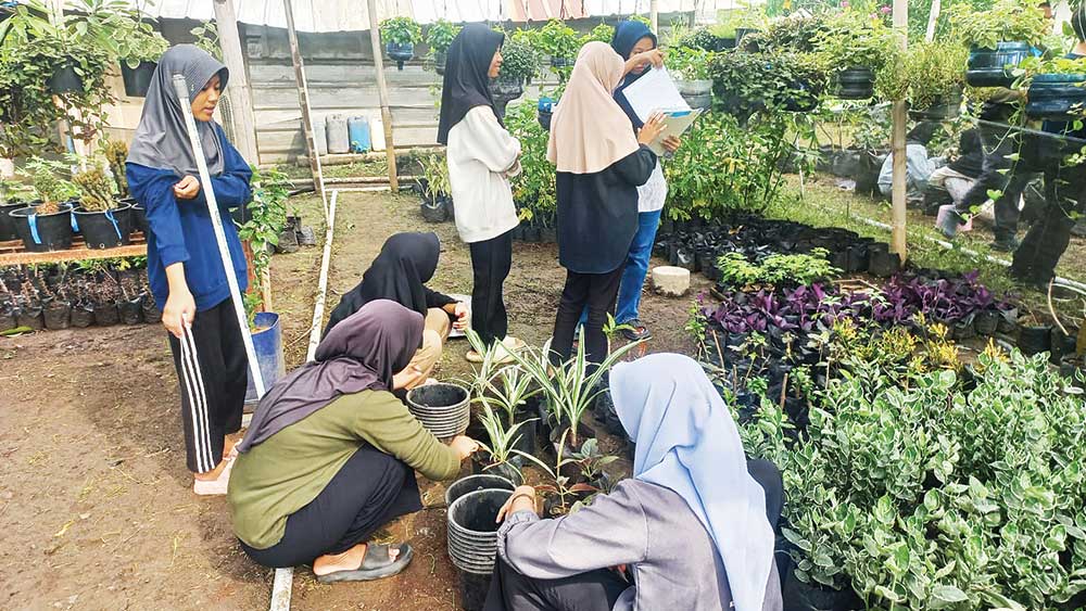 PKBM YPBG Kabupaten Cirebon Cetak Petani Milenial