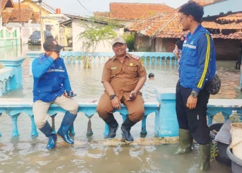 930 Rumah Warga Desa Melakasari Cirebon Terendam Banjir