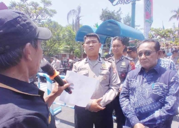 PDAM Kota Cirebon Didemo , Desak Aparat Usut Dugaan Korupsi Oknum Pegawai Rp3,8 Miliar
