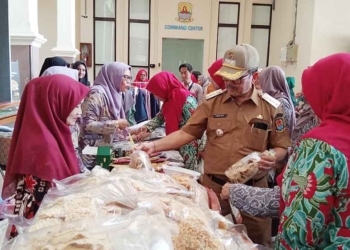 Pemkab Cirebon Gelar Bazar Ramadan dan GPM, Bupati Imron Harapkan Peran Perempuan di Berbagai Bidang