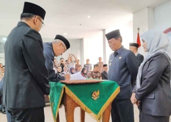 Wali Kota dan Wakil Wali Kota Cirebon Perdana Edo-Farida Sampaikan Visi dan Misi