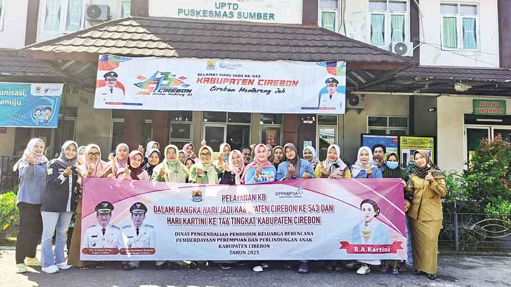 Warga Kabupaten Cirebon Serbu Layanan KB Gratis
