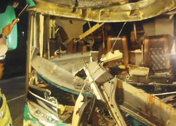 Kecelakaan di Cirebon, Bus Tabrak Tronton, 8 Orang Terluka