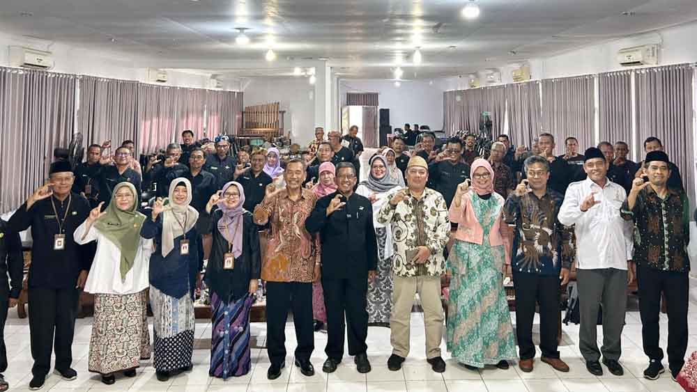 Tingkatkan IPM, Kepala Dinas Pendidikan Indramayu Dorong Lanjutkan Studi ke Pascasarjana UIN Siber Cirebon